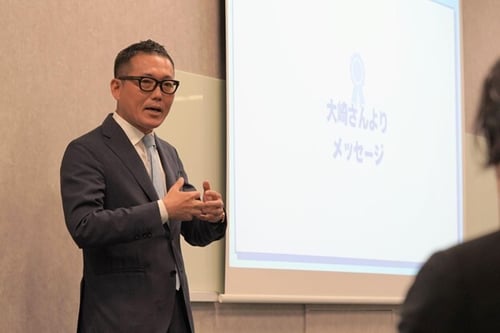 入社式大崎さん
