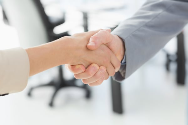 弊社サービスの契約に至った背景