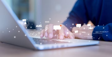 Salesforce Einsteinボットって何?