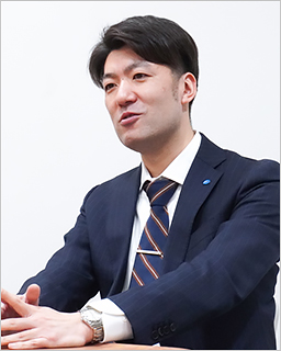 konicaminolta_p-right